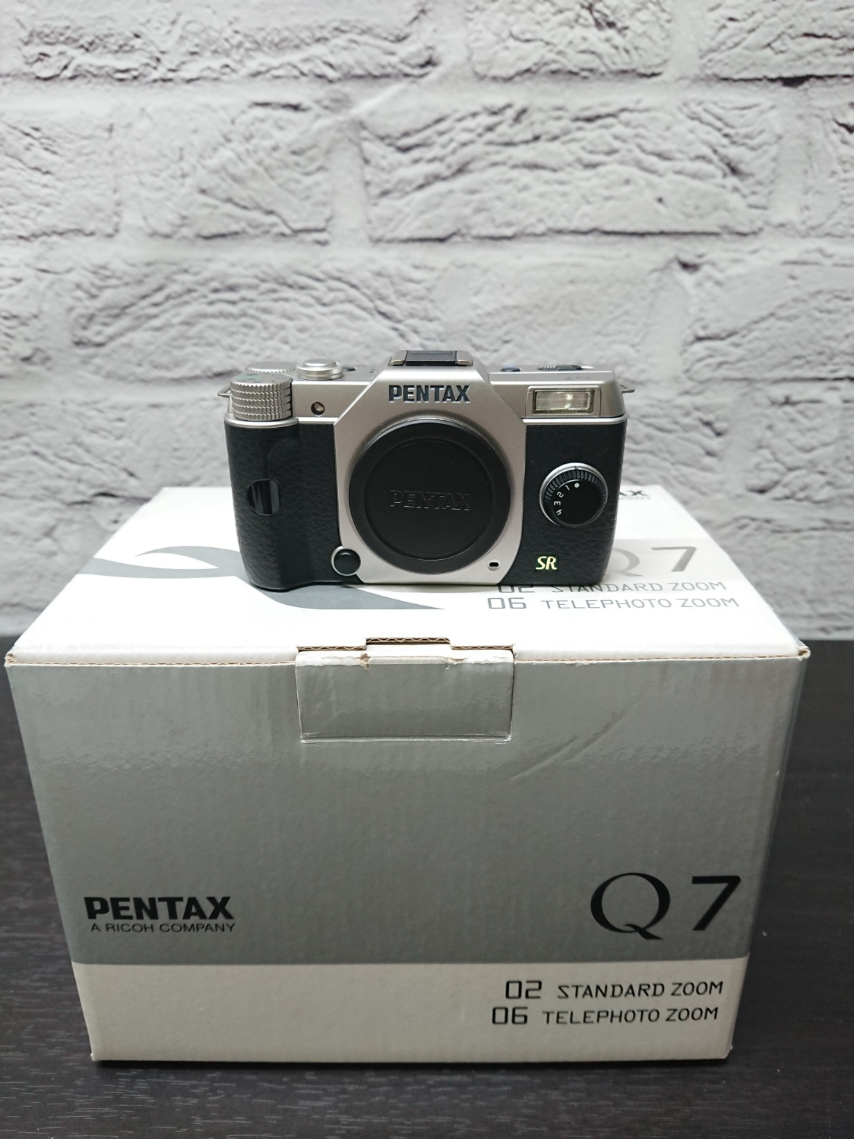 PENTAX Q7 Wズームキット BLACK
